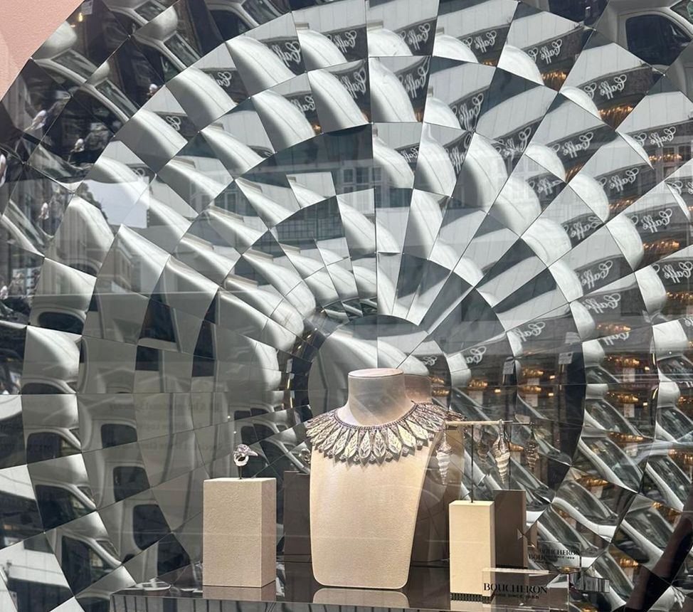 Expert steel laser cutting for retail
